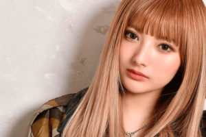 安斉かれんの顔が浜崎あゆみに似ててかわいい！本名や彼氏、出身高校は？【画像】